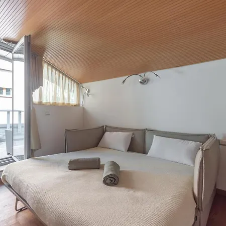Chic & Modern With Terrace Appartement Bologne